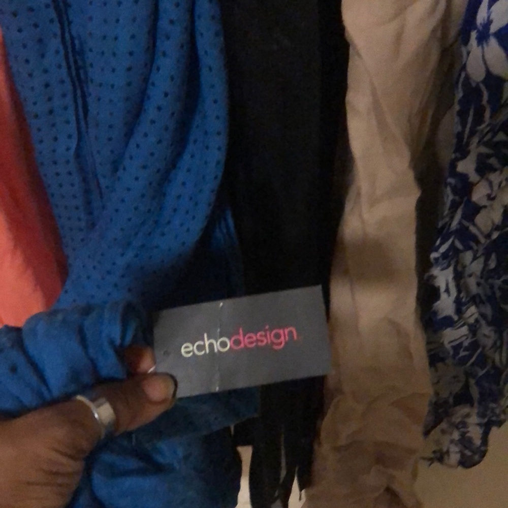 Scarf - Picture 2 of 3